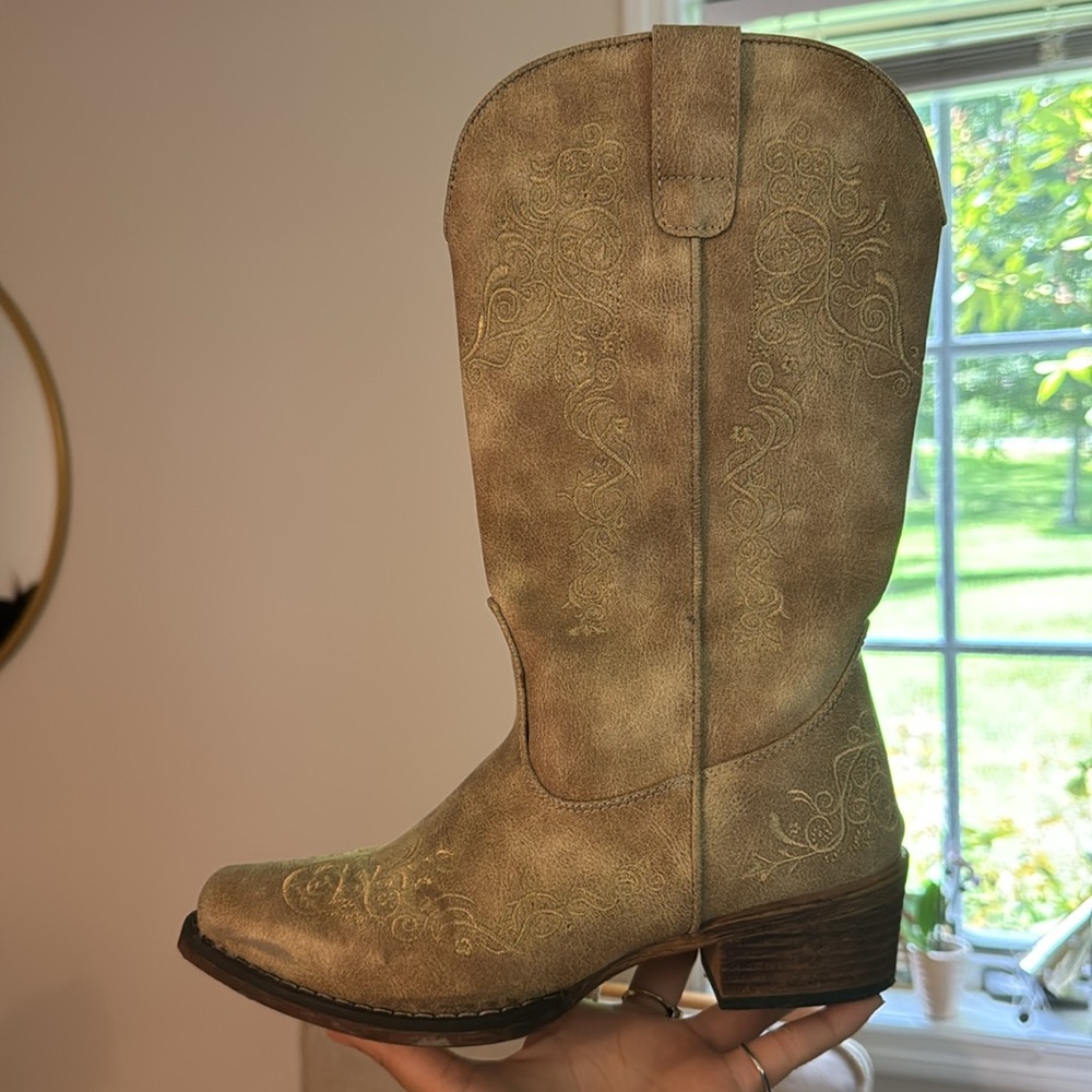 Roper Tan Western Boots